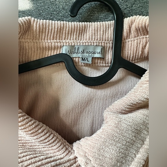 Pink button up - Picture 2 of 2